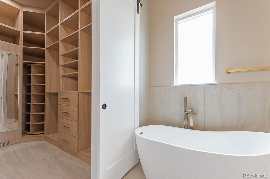 Furnished interior view inside a new home in , Fort Lupton (Image 15).