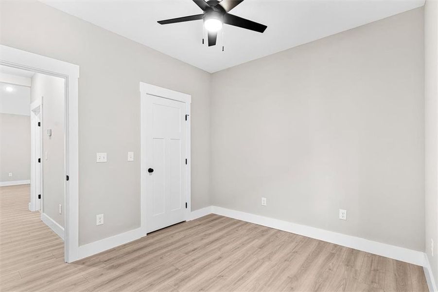 Spacious, unfurnished interior of a new home in , Dalton (Image 18).