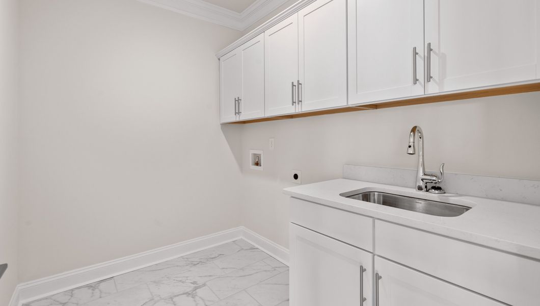 Representative furnished interior of a home built from the Robinson by D.R. Horton in The Villas at Pine Valley, Boiling Springs (Image 7).