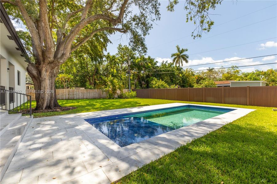 Exterior details and patio area of a home in , Biscayne Park (Image 31).