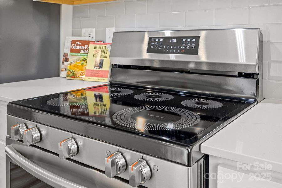 Close-up of interior finishes inside a home in Creekside Cottages, Bessemer City (Image 12).
