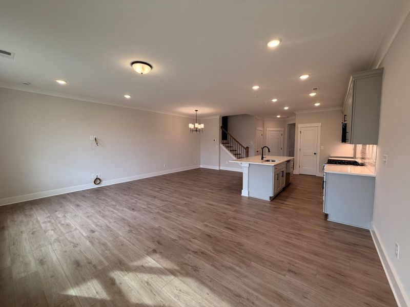 Spacious, unfurnished interior of a new home in Blythe Mill Townhomes, Waxhaw (Image 12).