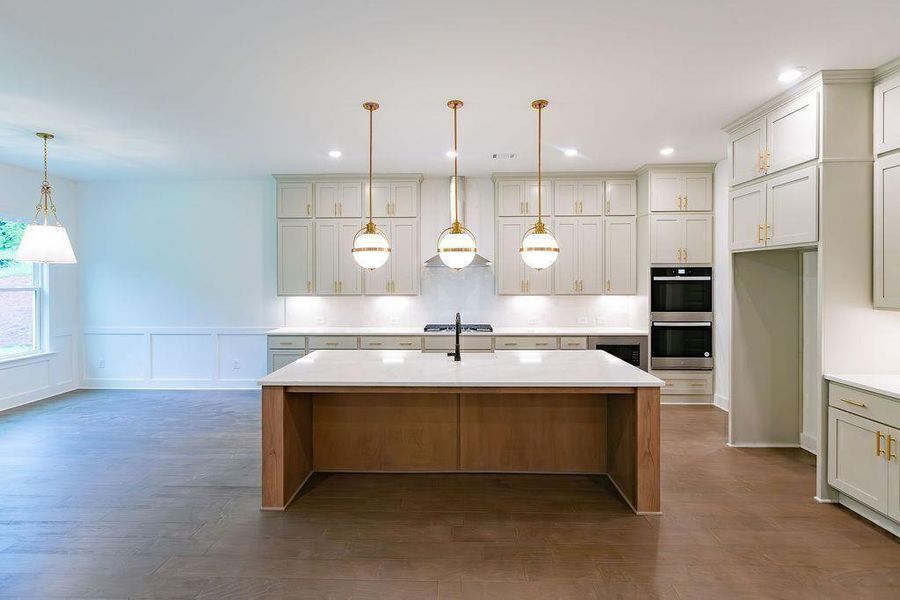 Furnished interior view inside a new home in , Gainesville (Image 5).