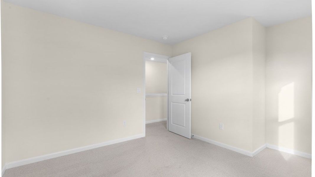 Spacious, unfurnished interior of a new home in Honeycutt Oaks, Angier (Image 29).