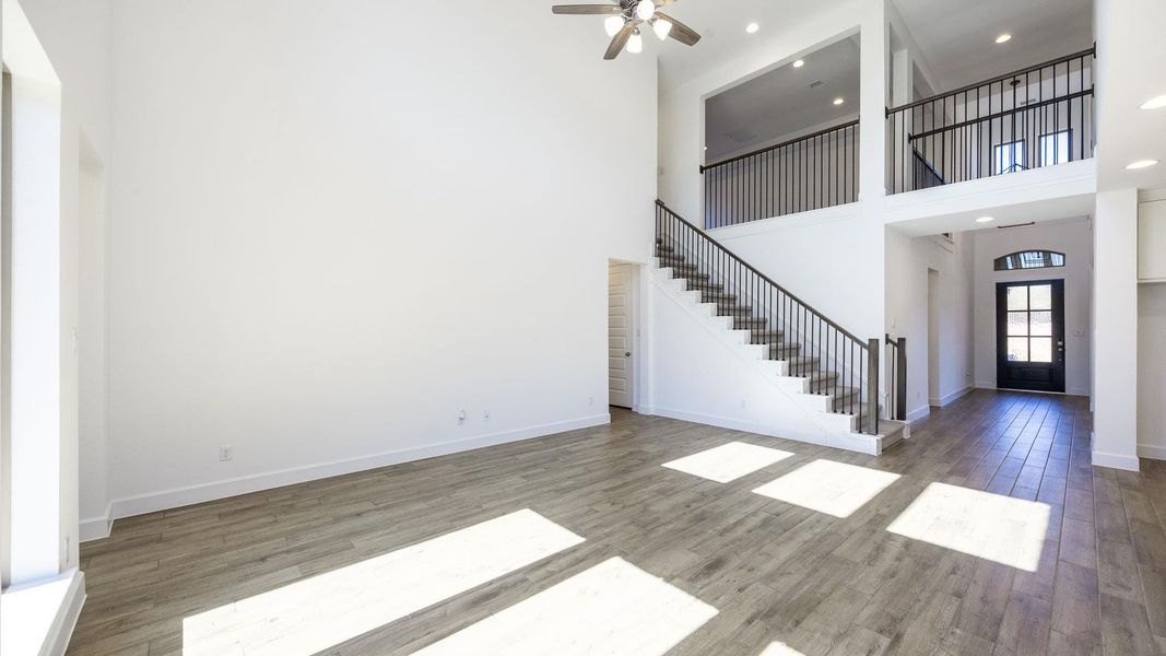 Spacious, unfurnished interior of a new home in Parmer Ranch 50', Georgetown (Image 18).