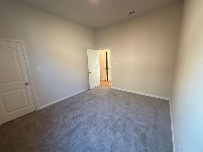 Spacious, unfurnished interior of a new home in Waterford Park, Weatherford (Image 10). Spacious, unfurnished interior of a new home in Waterford Park, Weatherford (Image 10).