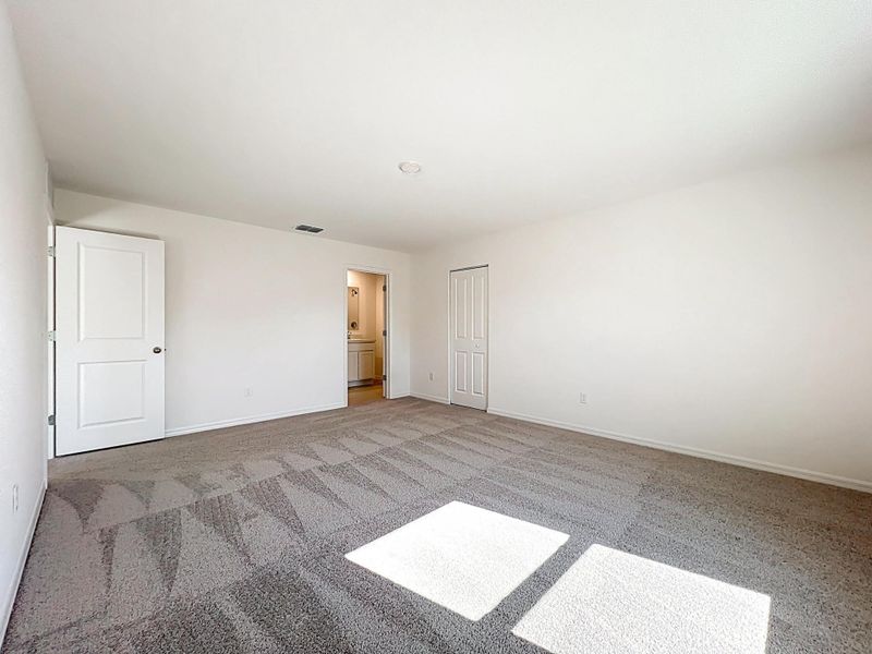 1390 Schumann Drive-55