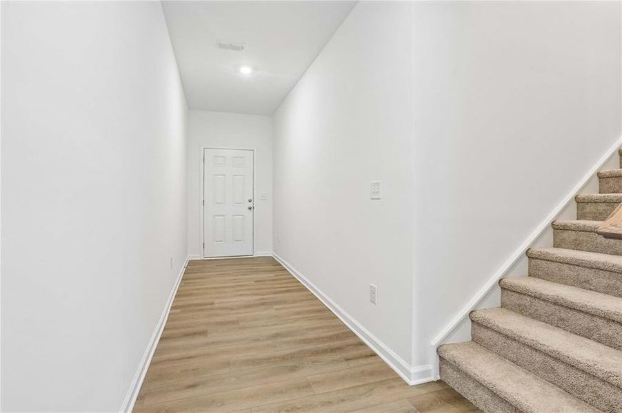 Spacious, unfurnished interior of a new home in Langston Reserve, Cartersville (Image 20).