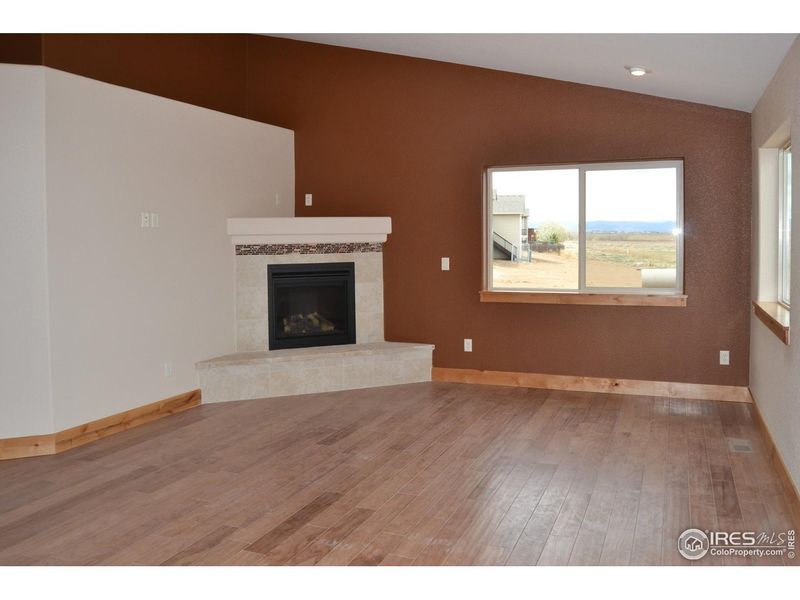 Spacious, unfurnished interior of a new home in , Johnstown (Image 12).