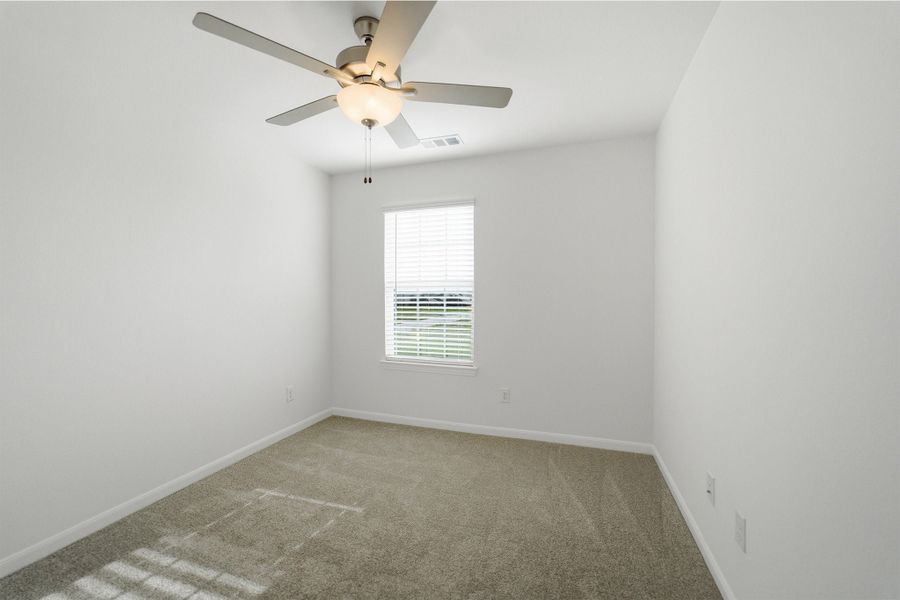 Spacious, unfurnished interior of a new home in Saddlebrook Estates, Waxahachie (Image 55). Spacious, unfurnished interior of a new home in Saddlebrook Estates, Waxahachie (Image 55).
