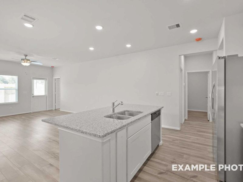 Representative furnished interior of a home built from the The Comal F by Davidson Homes LLC in Robins Landing, Houston (Image 9). Representative furnished interior of a home built from the The Comal F by Davidson Homes LLC in Robins Landing, Houston (Image 9).