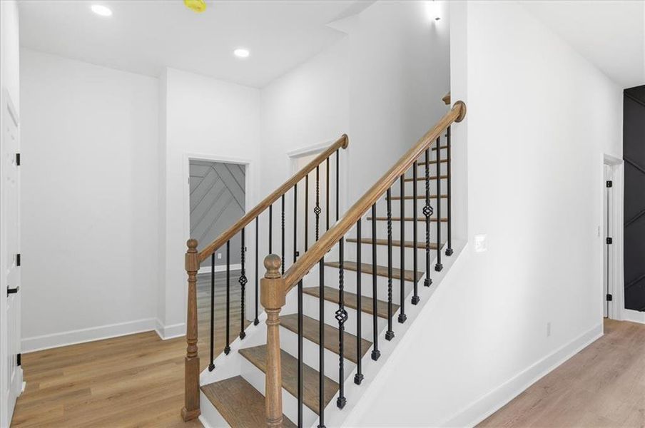 Spacious, unfurnished interior of a new home in , Atlanta (Image 18).