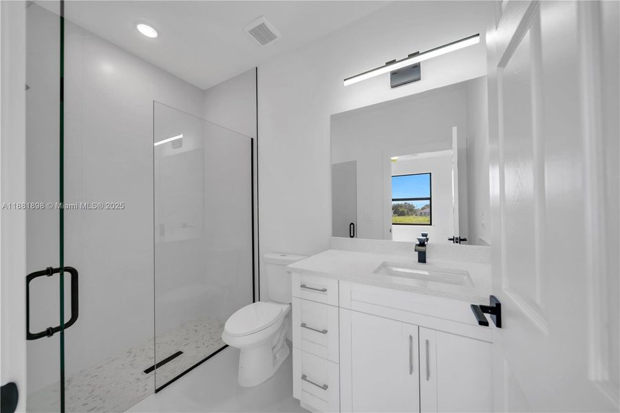 Furnished interior view inside a new home in , Lehigh Acres (Image 3).