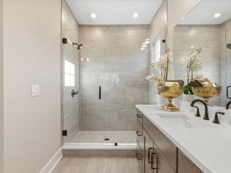 Representative furnished interior of a home built from the Regent by Tri Pointe Homes in Ascend, Charlotte (Image 28).