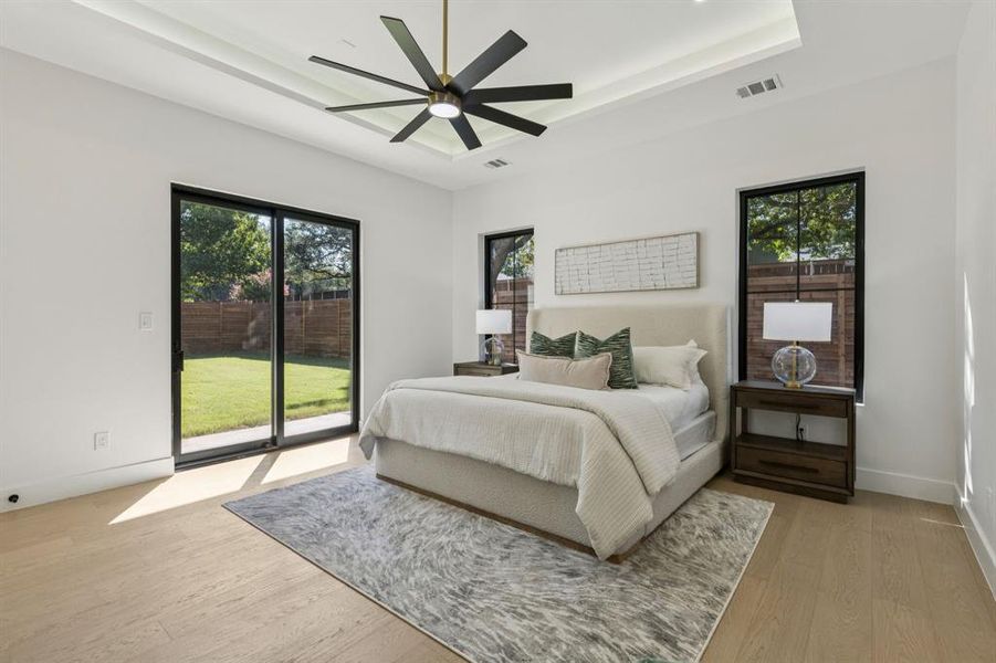 Furnished interior view inside a new home in , Dallas (Image 16).