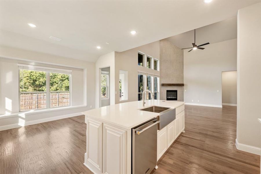 Furnished interior view inside a new home in Triple Diamond Ranch, Mansfield (Image 7). Furnished interior view inside a new home in Triple Diamond Ranch, Mansfield (Image 7).
