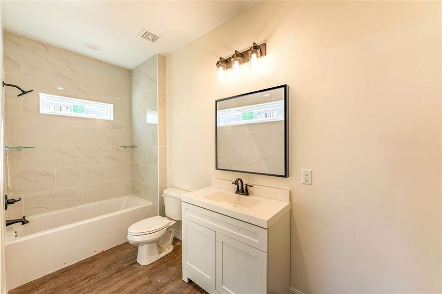 Furnished interior view inside a new home in , Paris (Image 11). Furnished interior view inside a new home in , Paris (Image 11).