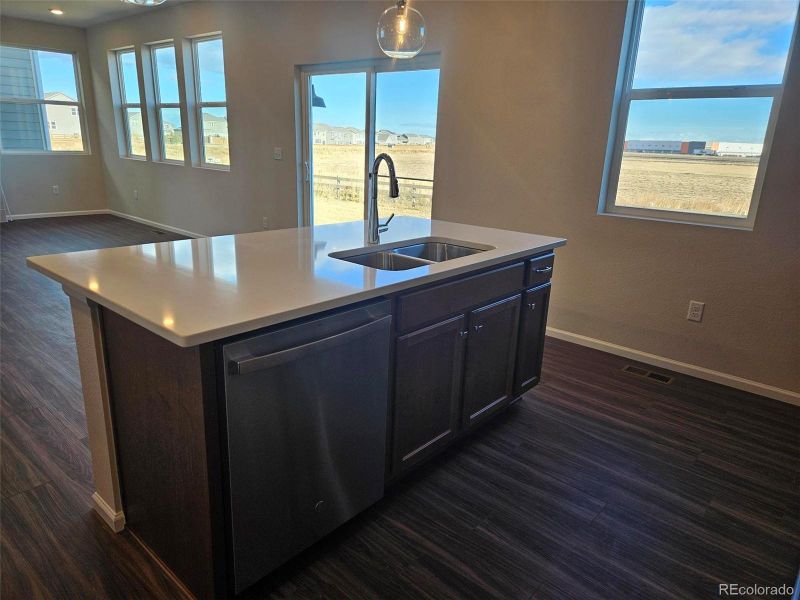 Image 27 of a home in The Cottages Collection at Ridgeline Vista. Image 27 of a home in The Cottages Collection at Ridgeline Vista.