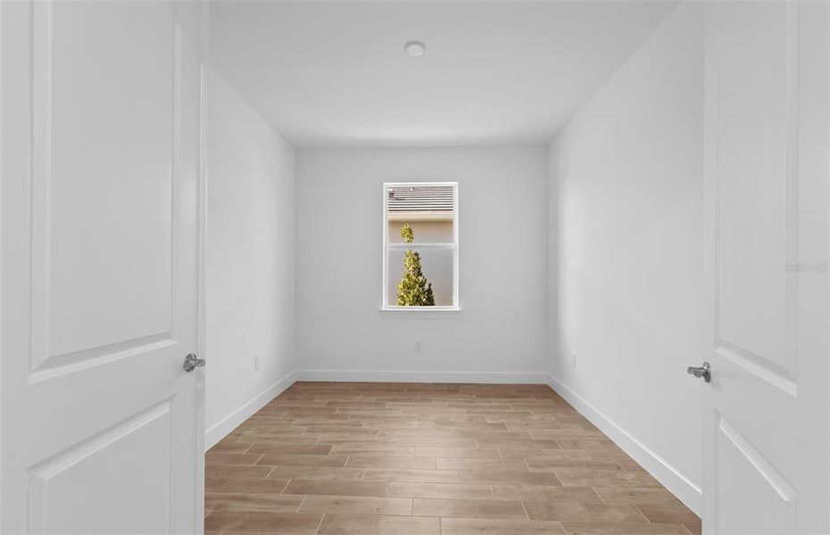 Spacious, unfurnished interior of a new home in Legacy Groves, Nokomis (Image 20).