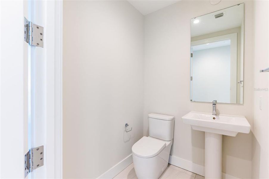 Furnished interior view inside a new home in , St. Petersburg (Image 39).