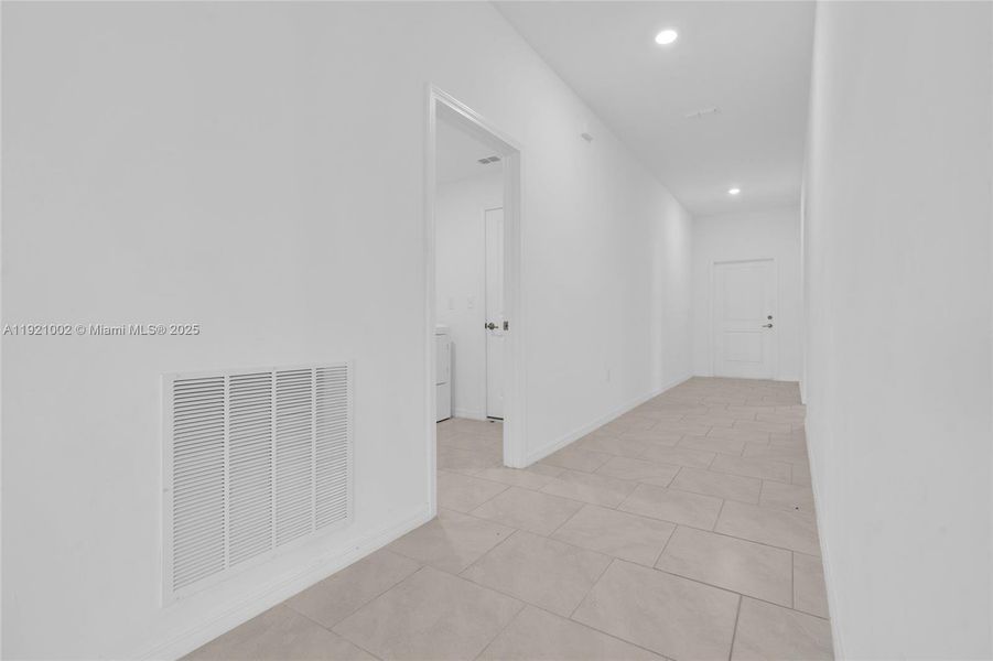 Spacious, unfurnished interior of a new home in , Cape Coral (Image 15). Spacious, unfurnished interior of a new home in , Cape Coral (Image 15).