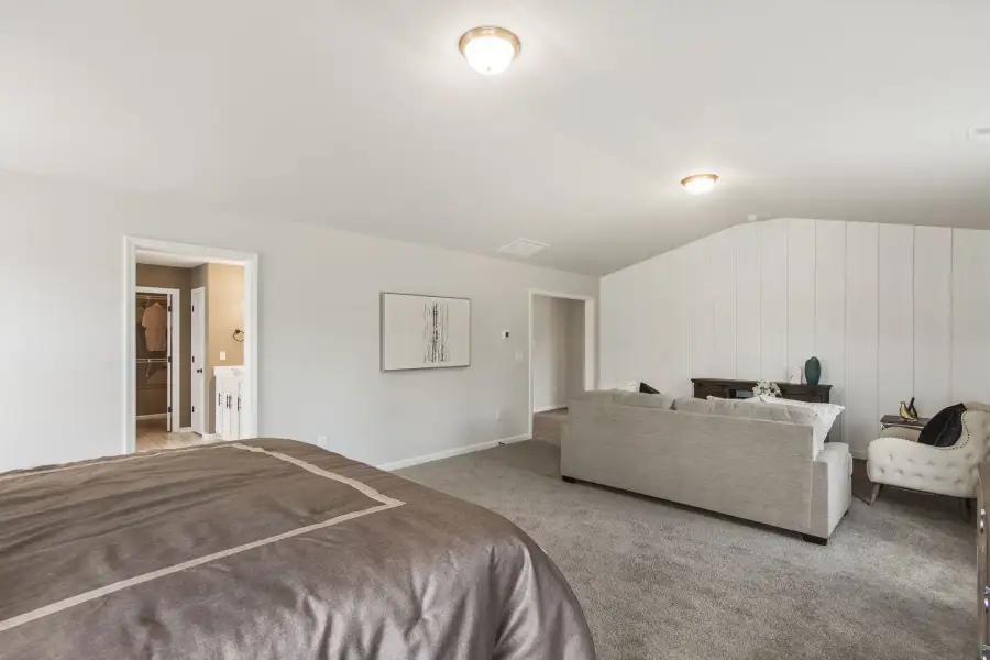 Furnished interior view inside a new home in Bridgeport Single Family Homes, Greenville (Image 33).