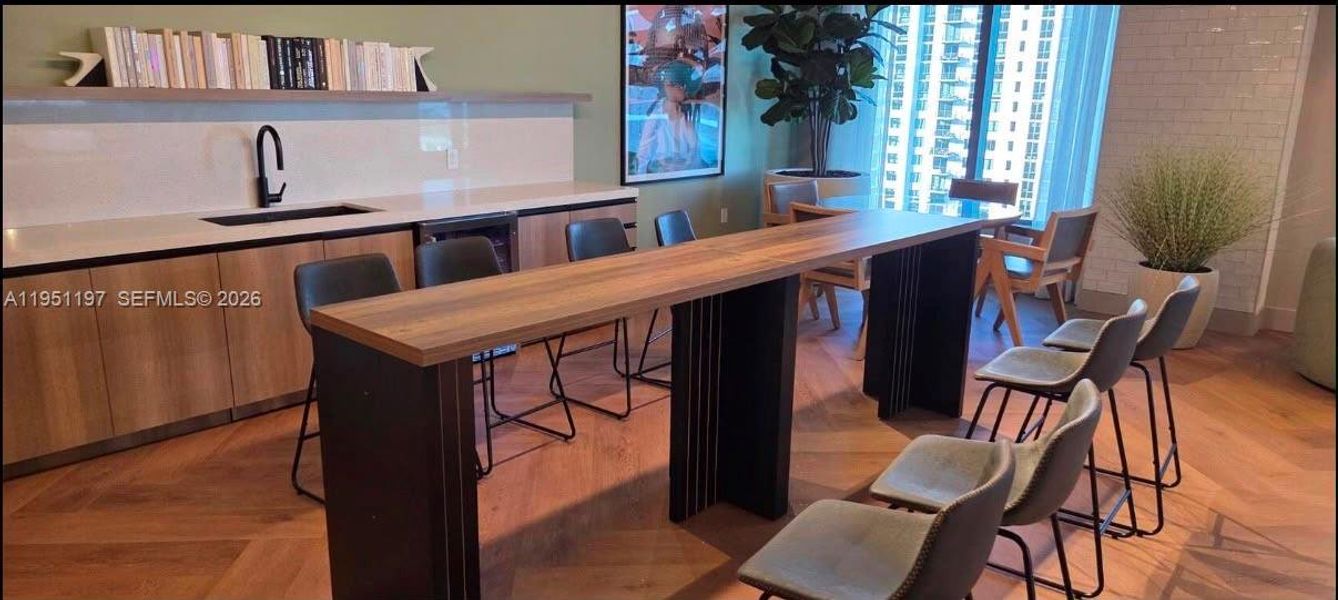 Community amenities in , Miami (Image 16). Community amenities in , Miami (Image 16).