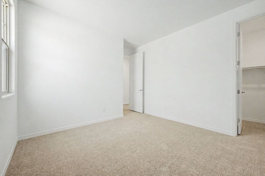 Spacious, unfurnished interior of a new home in Las Ventanas, Goodyear (Image 12). Spacious, unfurnished interior of a new home in Las Ventanas, Goodyear (Image 12).
