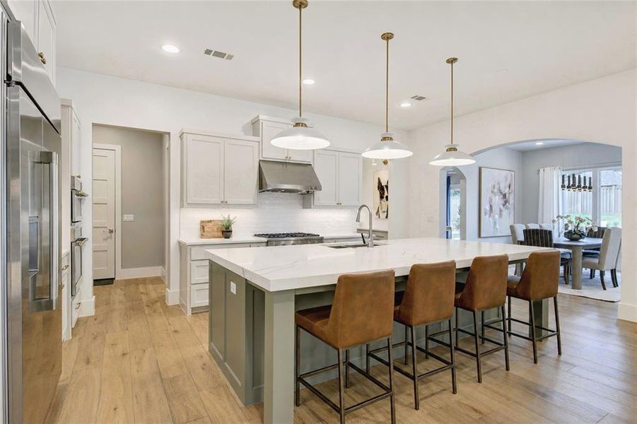Furnished interior view inside a new home in , Colleyville (Image 7).