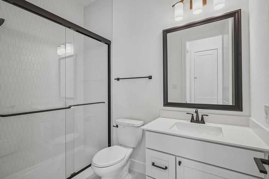 Representative furnished interior of a home built from the Lynnbrook by Chesmar Homes in Wood Leaf Reserve, Tomball (Image 8). Representative furnished interior of a home built from the Lynnbrook by Chesmar Homes in Wood Leaf Reserve, Tomball (Image 8).