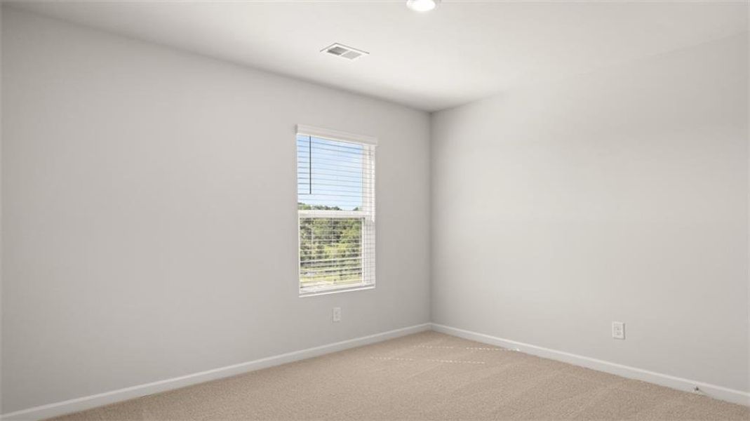 Spacious, unfurnished interior of a new home in , Stockbridge (Image 15).