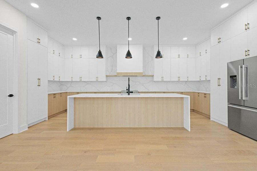 Image 32 of a home in .