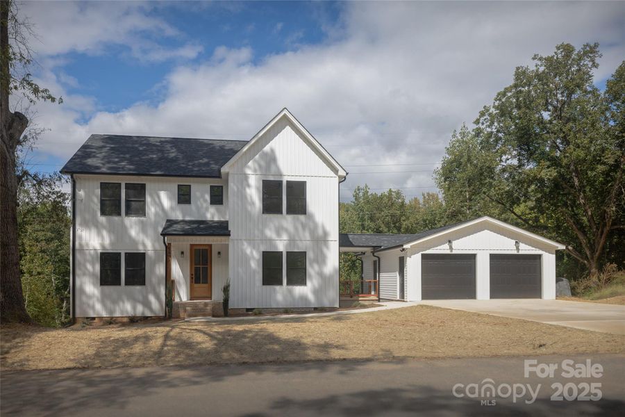 Image 17 of a home in .