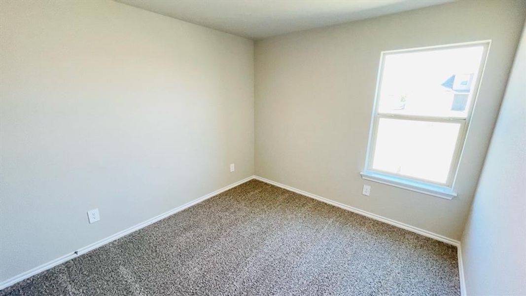Spacious, unfurnished interior of a new home in Sunnycreek, Fort Worth (Image 14). Spacious, unfurnished interior of a new home in Sunnycreek, Fort Worth (Image 14).