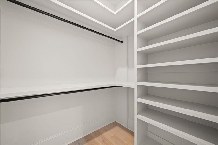 Spacious, unfurnished interior of a new home in , Atlanta (Image 37).