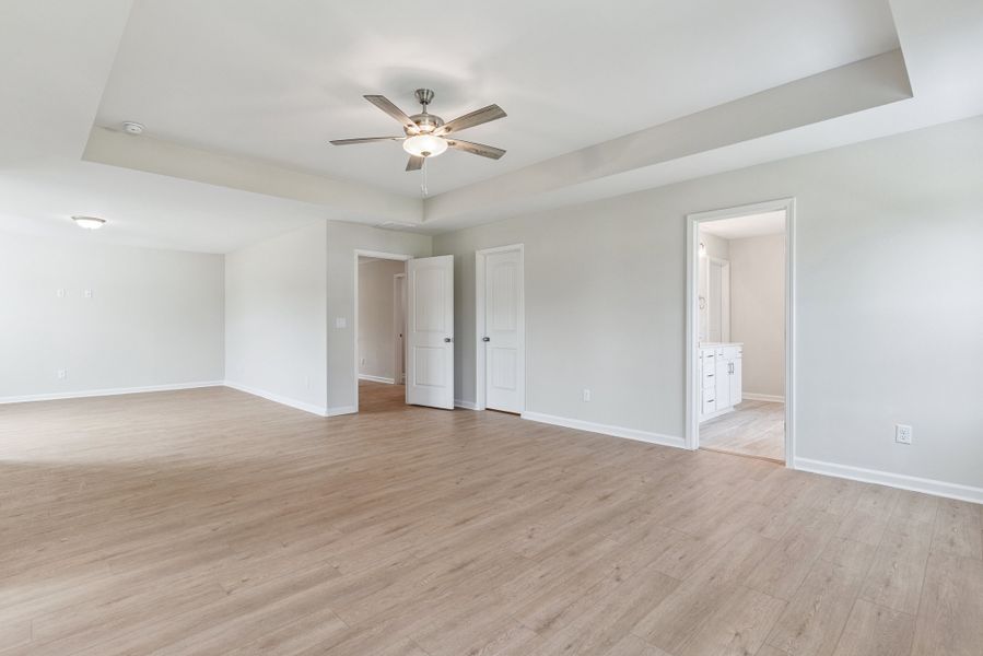 Spacious, unfurnished interior of a new home in NorthShore on the St. Marys River, Kingsland (Image 37). Spacious, unfurnished interior of a new home in NorthShore on the St. Marys River, Kingsland (Image 37).