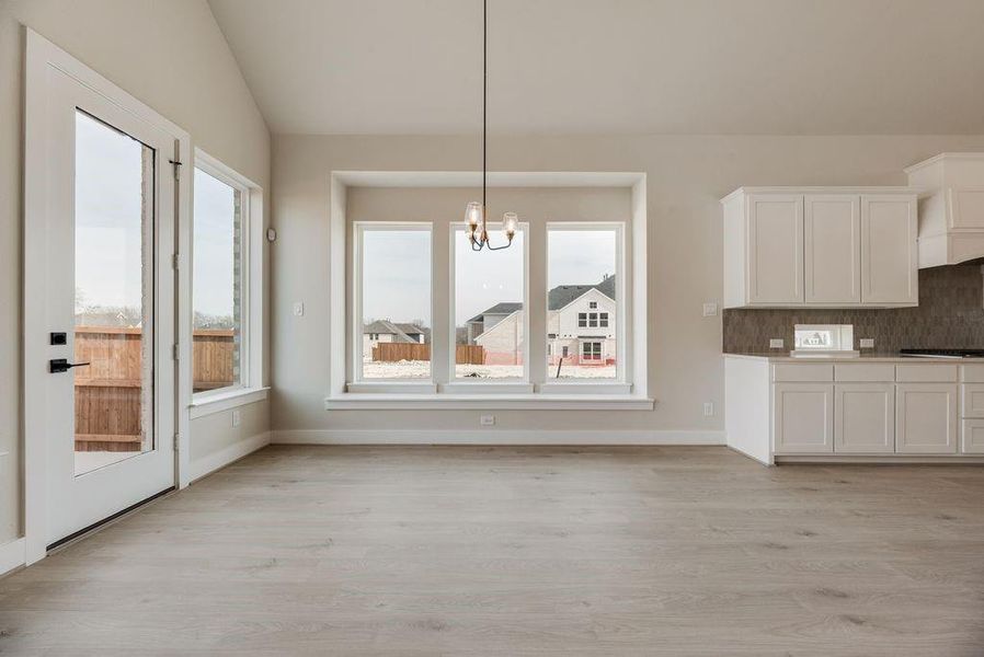 Spacious, unfurnished interior of a new home in Providence Cove, McKinney (Image 23).