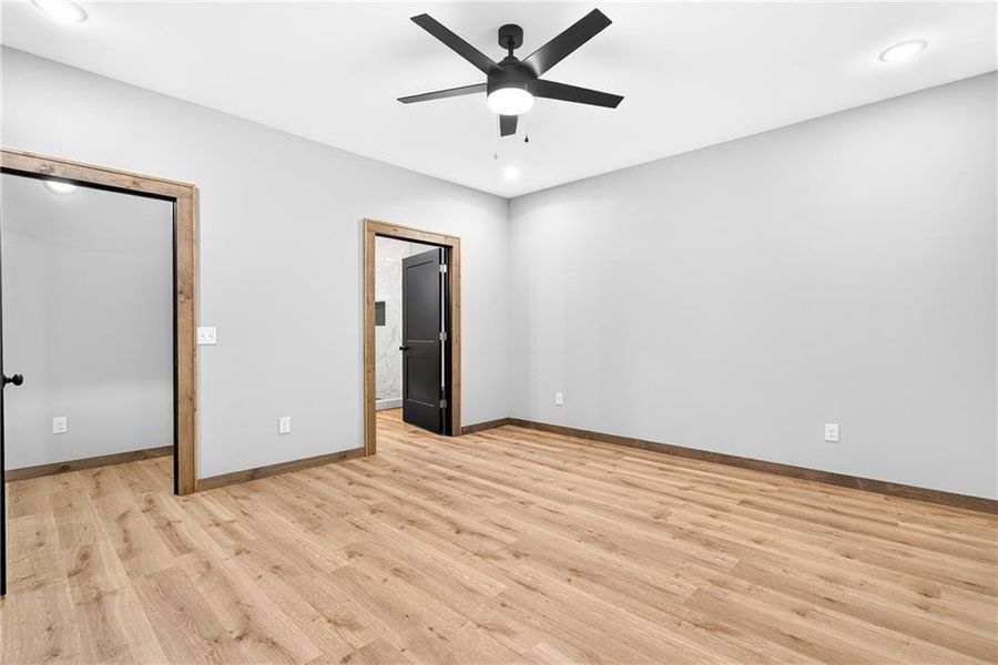 Spacious, unfurnished interior of a new home in , Ellijay (Image 25).