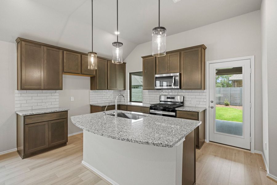 1,549sf New Home in Montgomery, TX.  - Slide 8