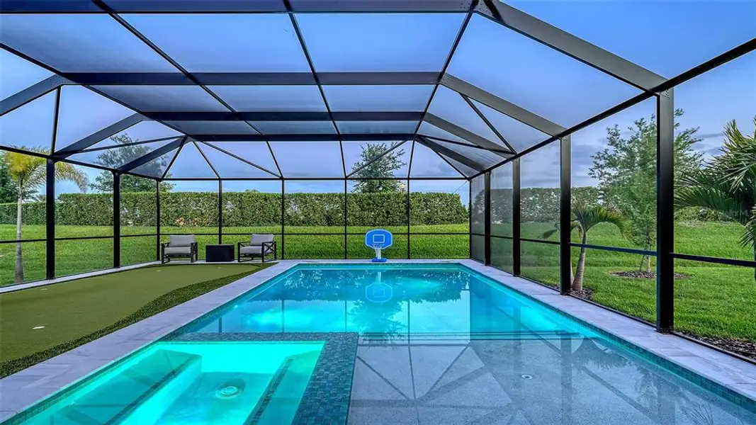 Exterior details and patio area of a home in Star Farms at Lakewood Ranch, Bradenton (Image 21).