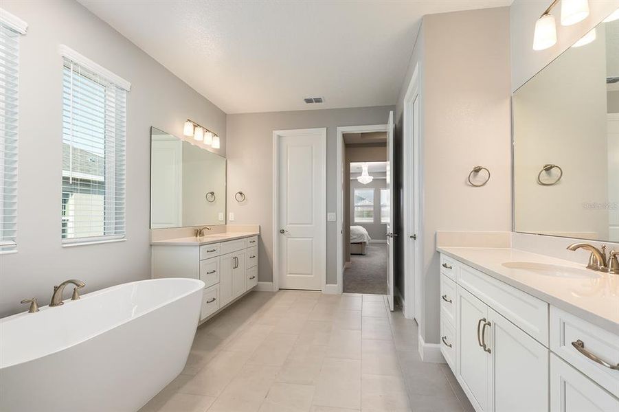 Furnished interior view inside a new home in Wolf Lake Ranch, Apopka (Image 10).