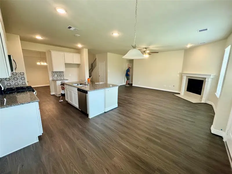 Furnished interior view inside a new home in Rosehill Meadow 50's, Tomball (Image 7). Furnished interior view inside a new home in Rosehill Meadow 50's, Tomball (Image 7).