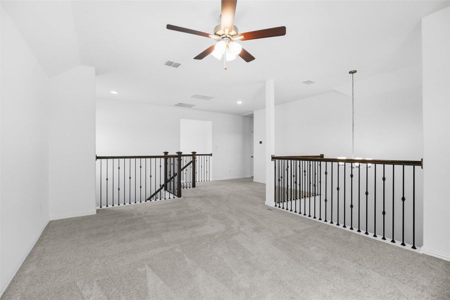 Spacious, unfurnished interior of a new home in Beamer Villas, Friendswood (Image 20).