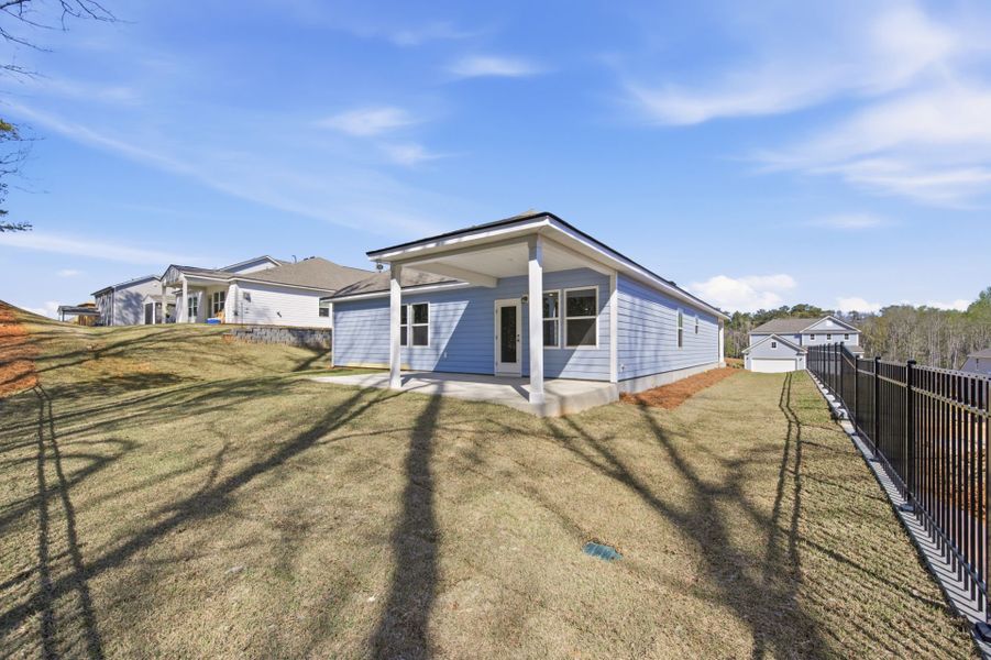 Exterior details and patio area of a home in Carriage Estates, Lexington (Image 4).
