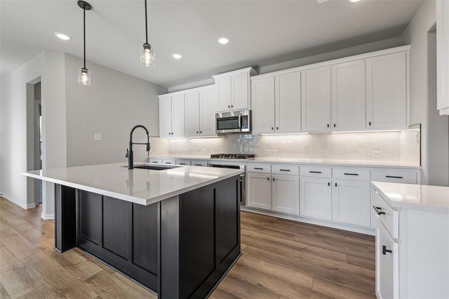 Furnished interior view inside a new home in Morningstar, Aledo (Image 12). Furnished interior view inside a new home in Morningstar, Aledo (Image 12).