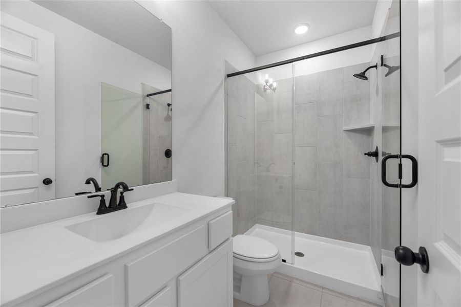 Furnished interior view inside a new home in Cross Creek West, Fulshear (Image 9).