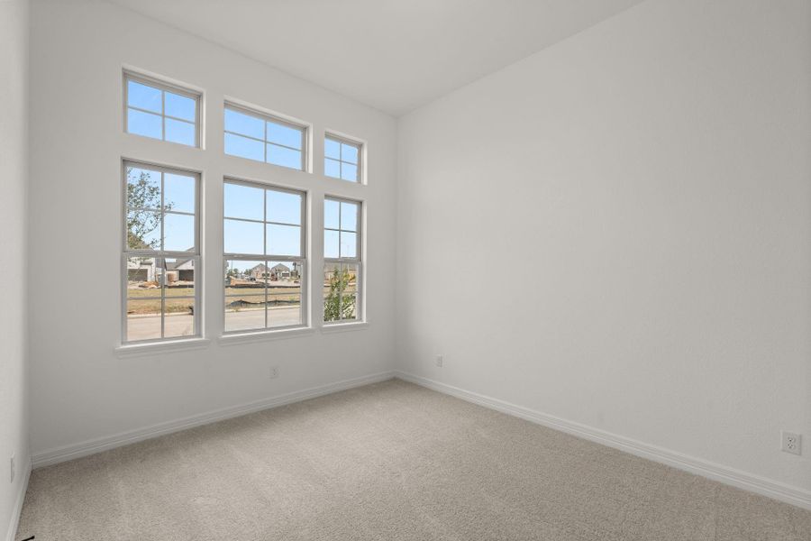 Note: Sample product photo. Actual exterior and interior selections may vary by homesite. Photo may be virtually staged