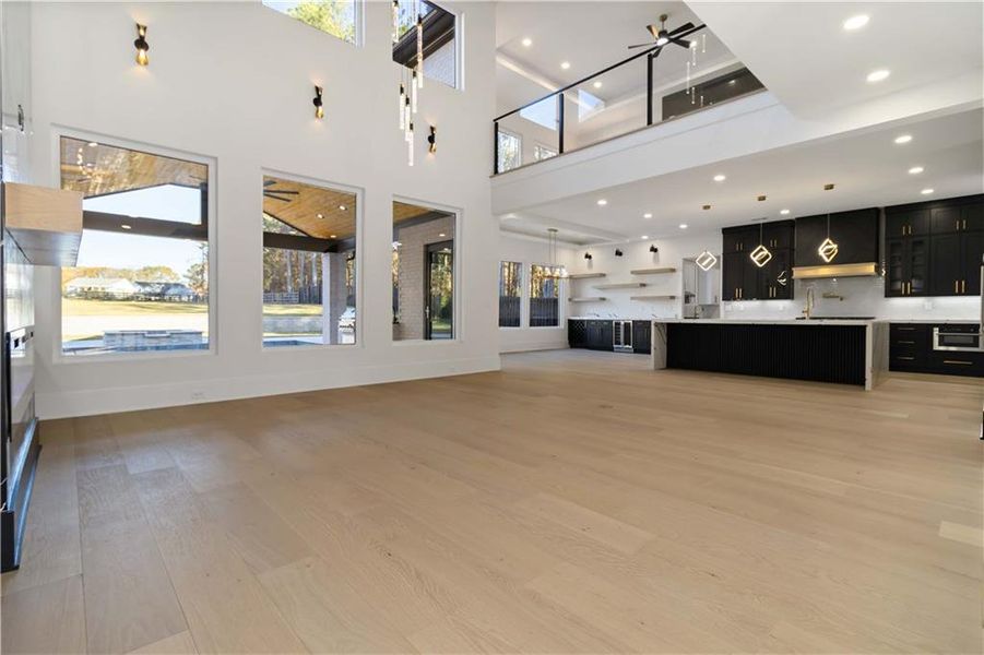 Spacious, unfurnished interior of a new home in , Lawrenceville (Image 29).