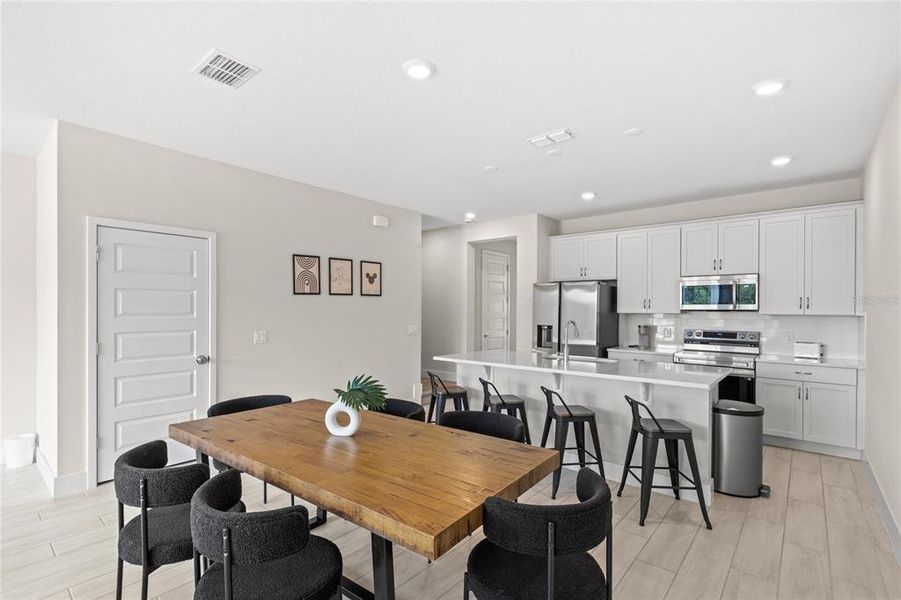 Furnished interior view inside a new home in , Kissimmee (Image 12).