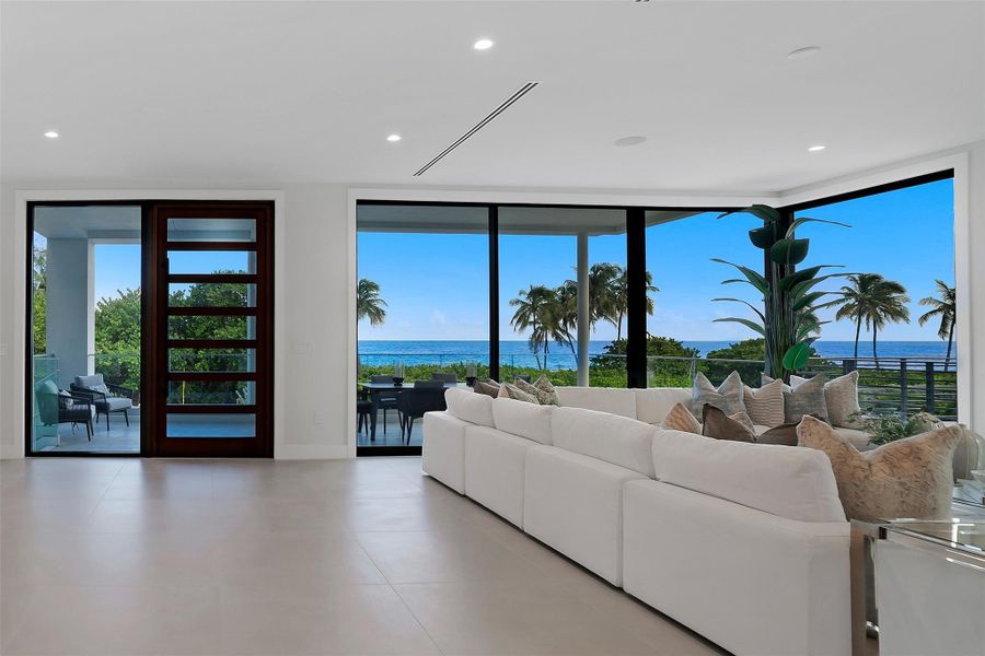 Image 33 of a home in .